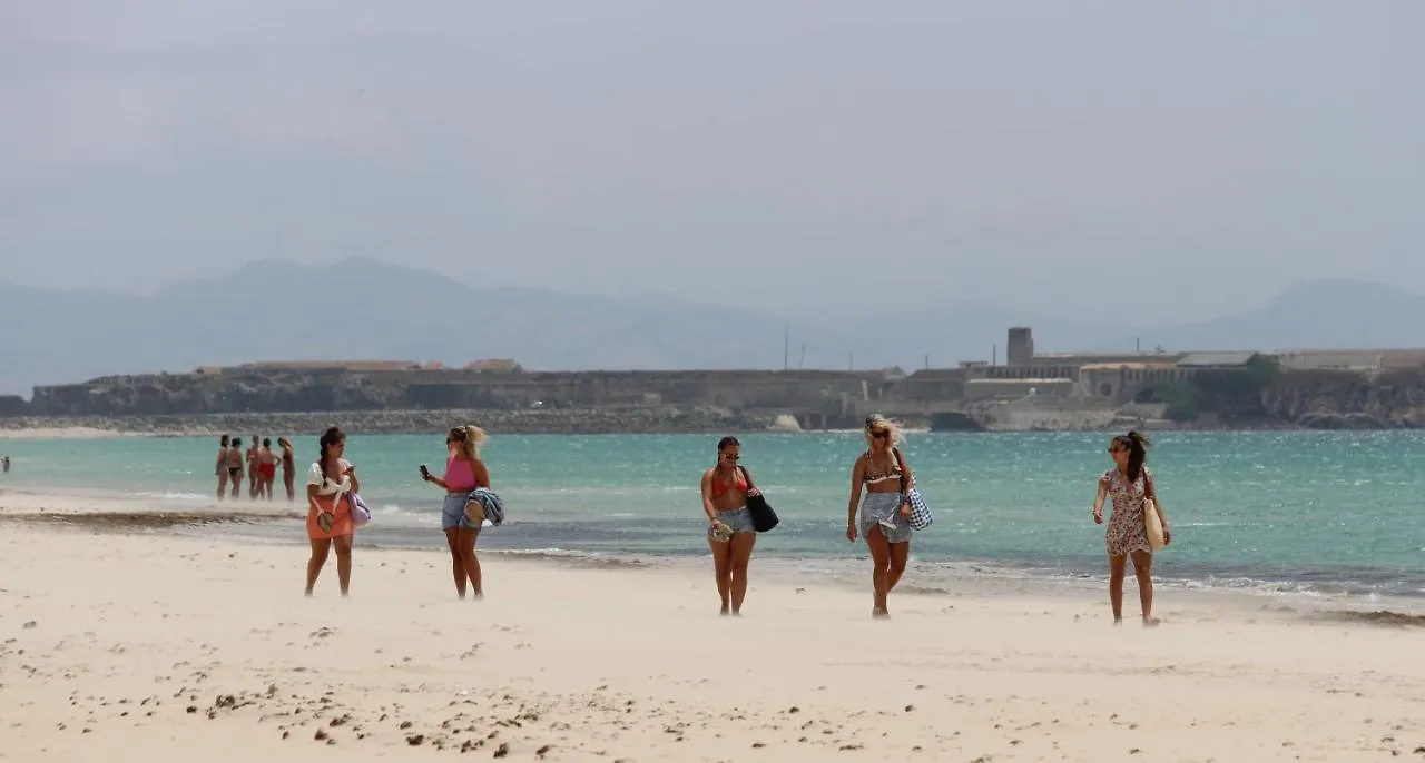 Los Lances Tarifa - Piscina Y Patio